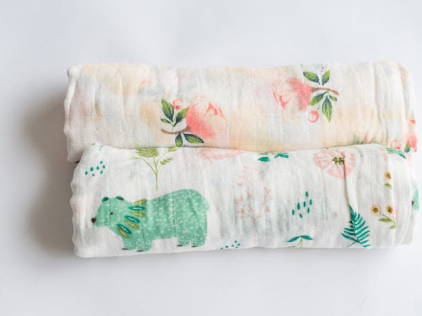 Nature inspired muslin cotton swaddle set.